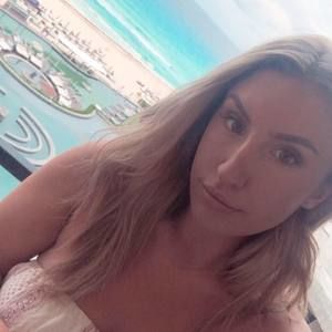 Meet your Posher, Lily